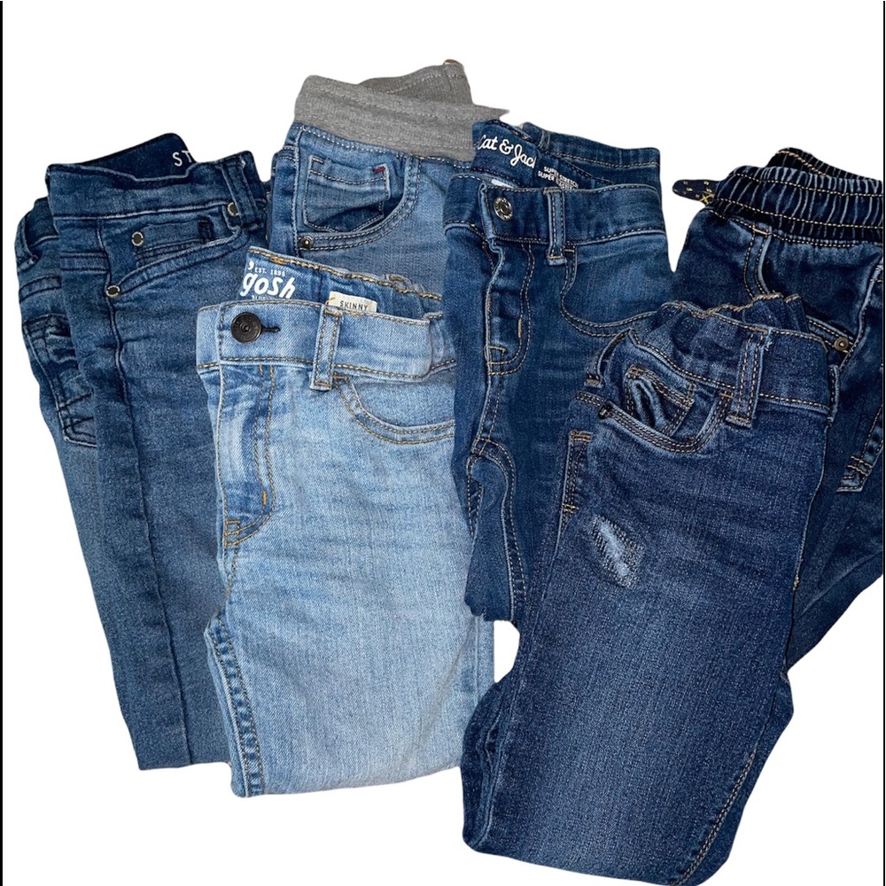 6 pair of toddler boys 4T jeans! gently used!